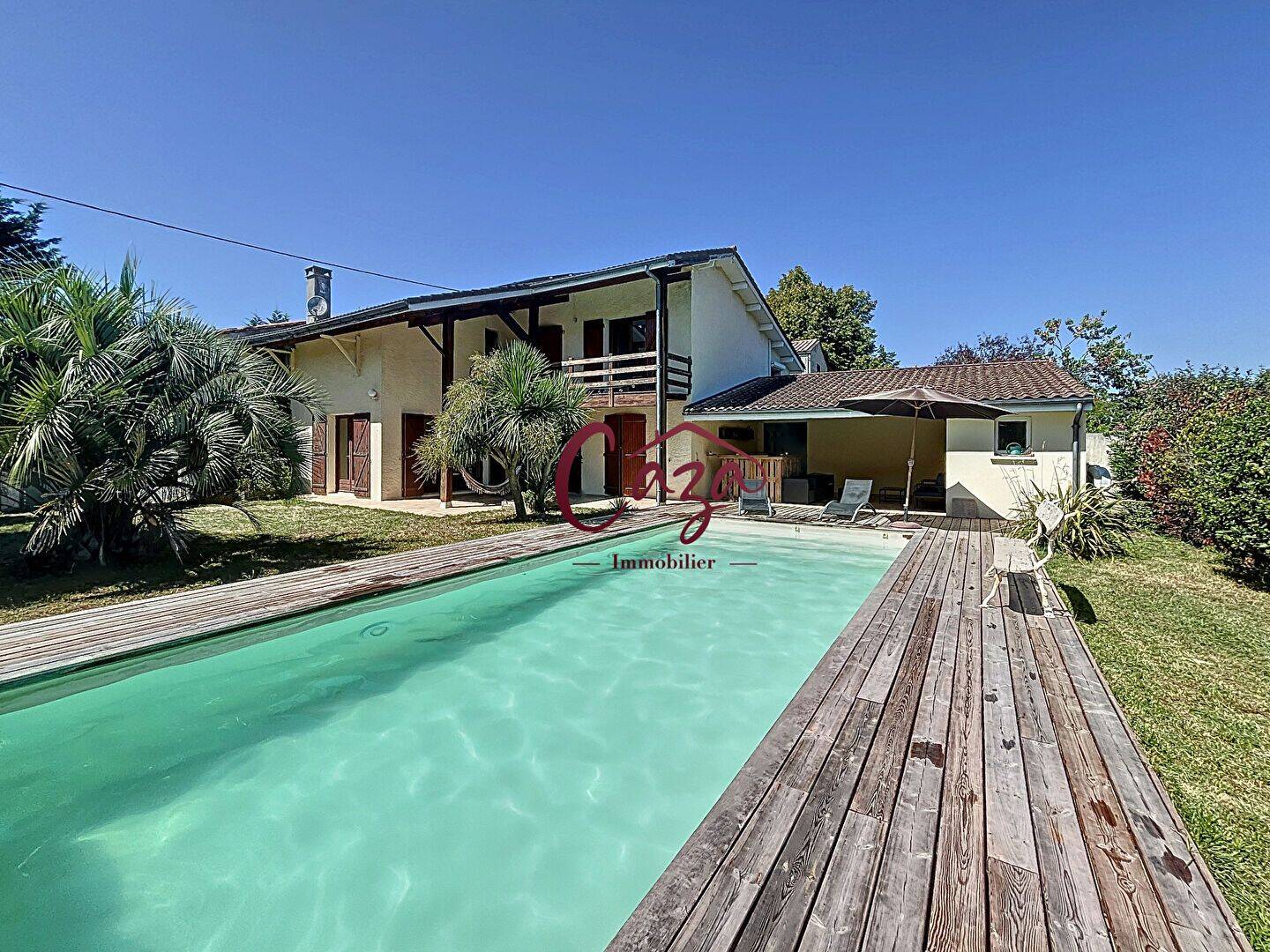 Maison 6 pièces 182 m² · à Quinsac · 182 m² · 470 000 €