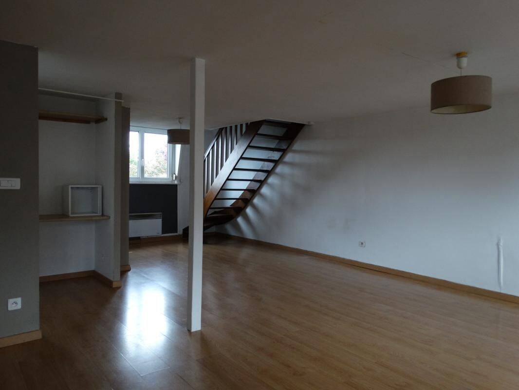 Appartement 2 pièces 78 m² · à Halluin · 78 m² · 745 €/mois