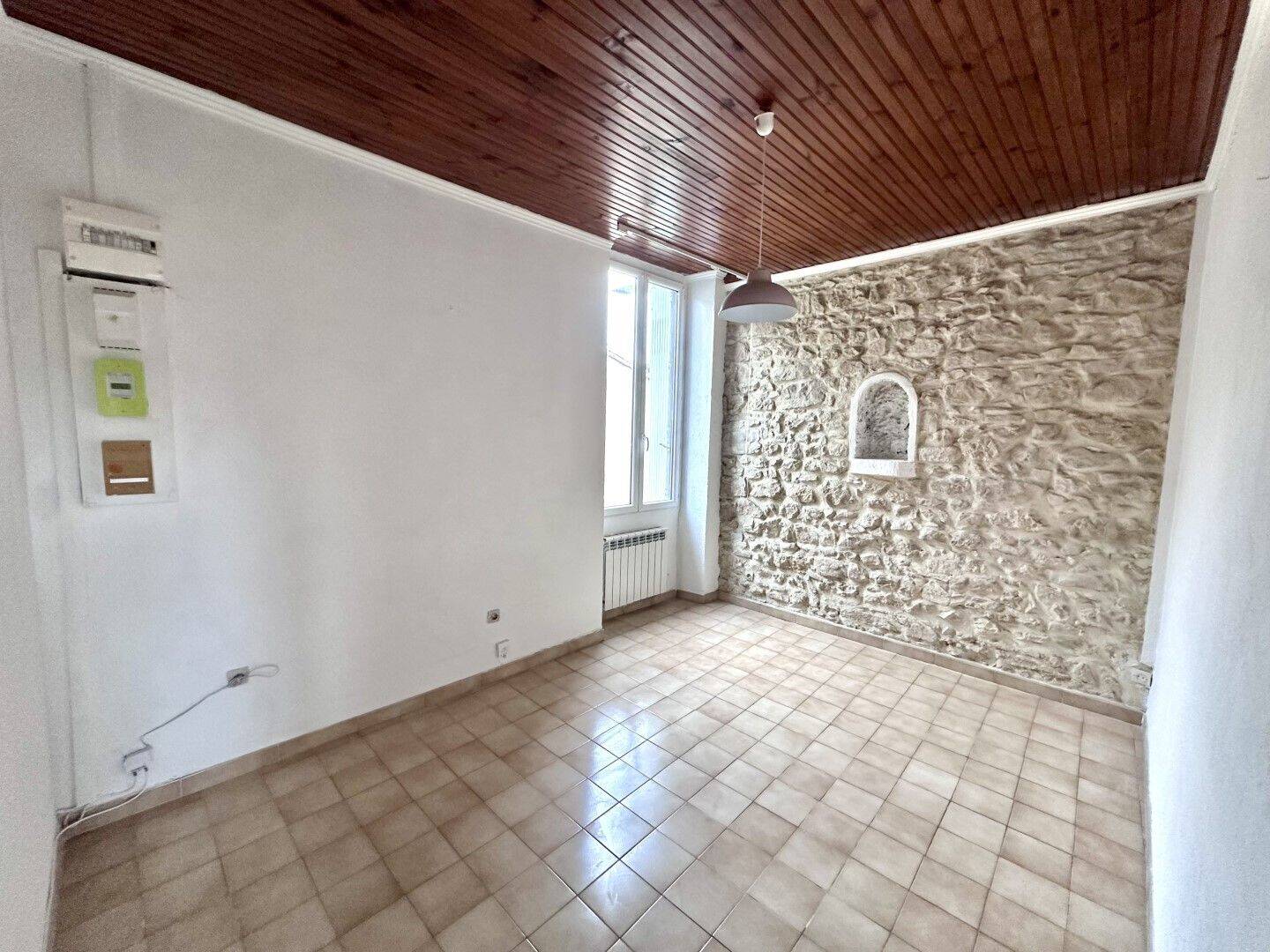 Appartement 2 pièces 38 m² · à Nîmes · 38 m² · 490 €