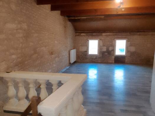 Maison de ville à vendre 89 000 € 6 pièces 4 chambres 120 m² 40 m² de terrain Vaux-Rouillac 16170