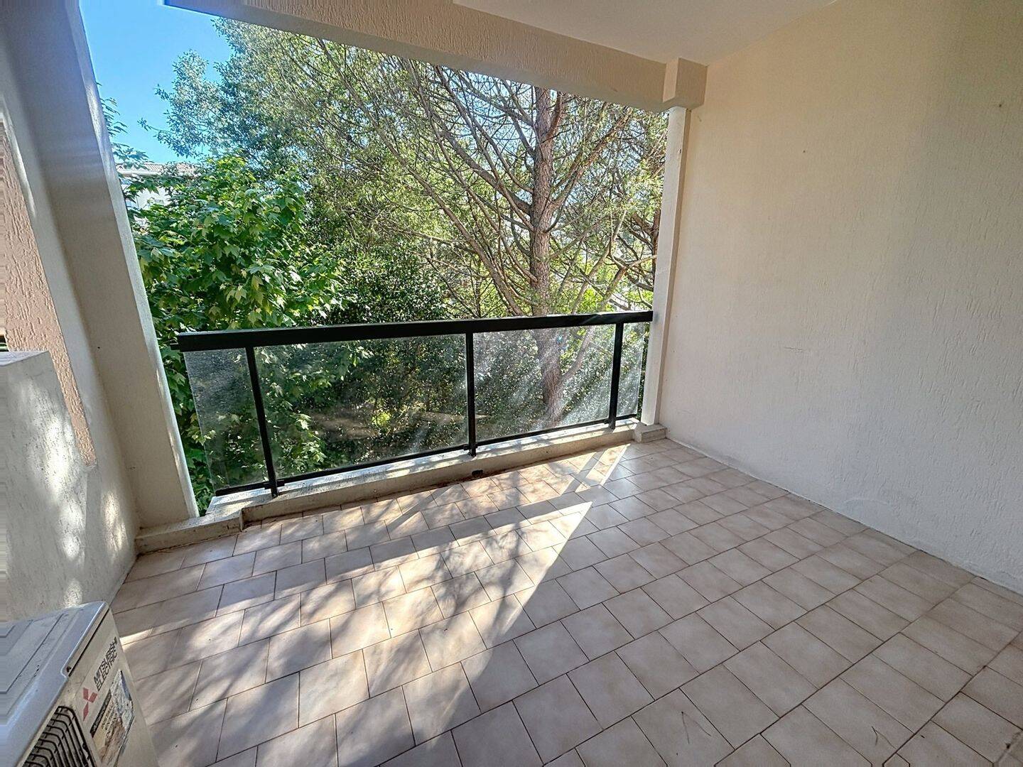 Appartement 3 pièces 75 m² · à Mougins · 74,6 m² · 376 000 €