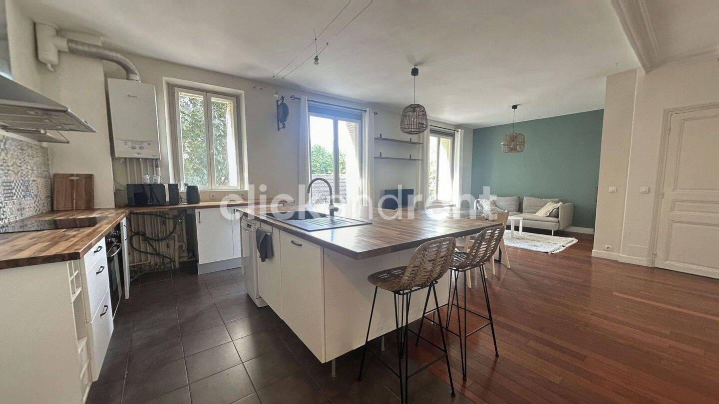 Appartement 3 pièces 71 m² · à Enghien-les-Bains · 71,2 m² · 1 650 €