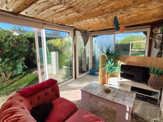 Maison de plain-pied à vendre 179 990 € 3 pièces 1 chambre 42 m² 235 m² de terrain Asnelles 14960