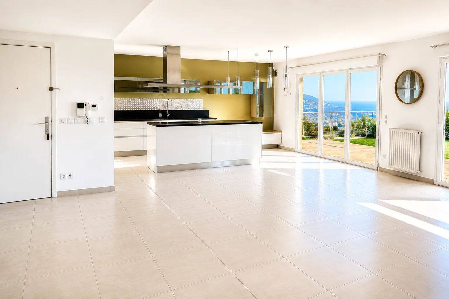 Appartement 4 pièces 113 m² · à Nice · 112,9 m² · 892 500 €
