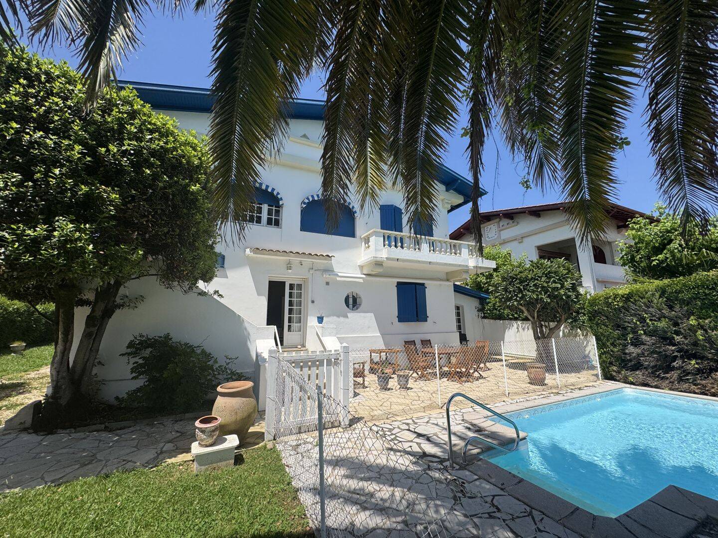 Maison 5 pièces 204 m² · à Saint-Jean-de-Luz · 204 m² · 1 390 000 €