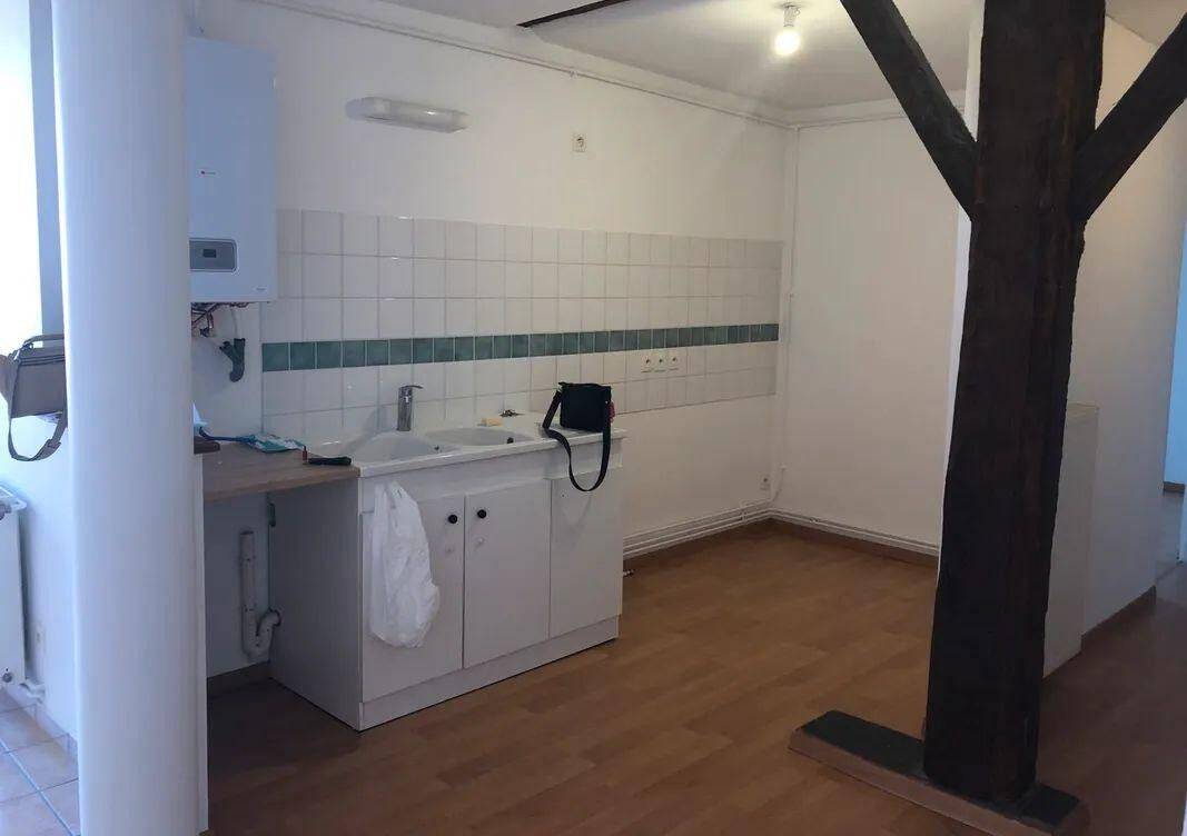 Appartement 5 pièces 100 m² · à Metz · 100 m² · 735 €