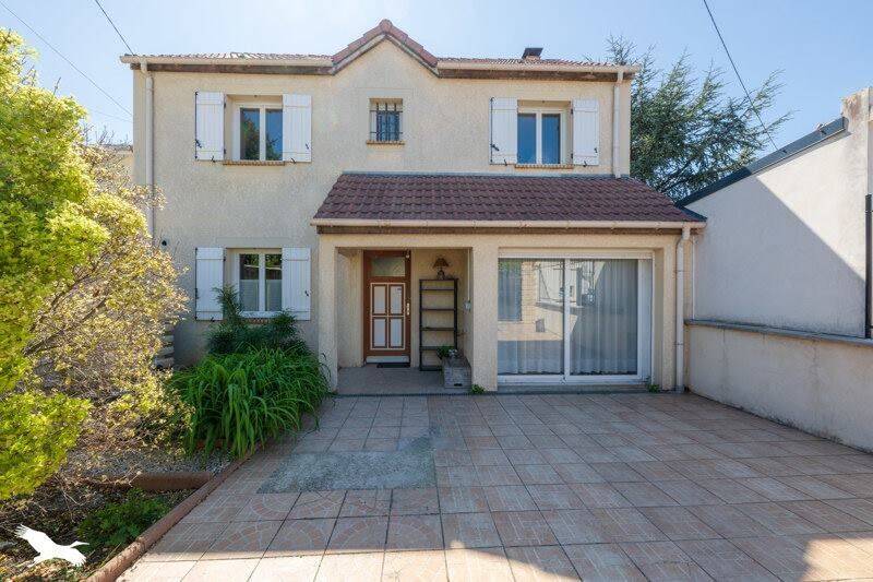 Maison 6 pièces 102 m² · à Argenteuil · 102 m² · 389 900 €