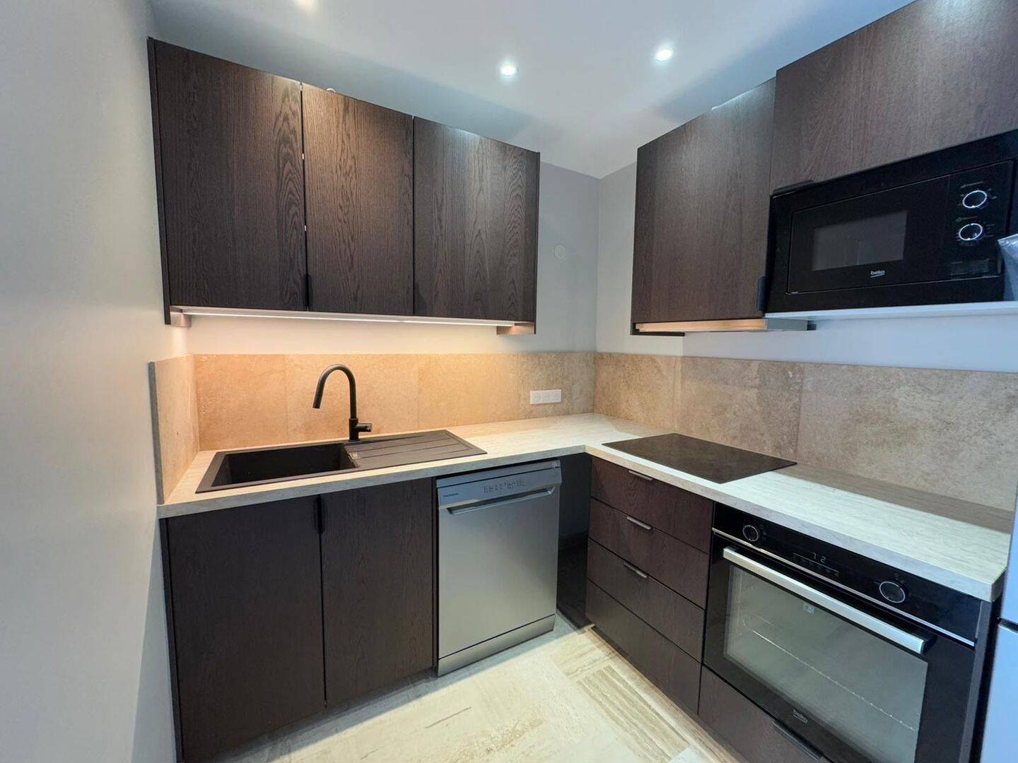 Appartement 2 pièces 43 m² · à Cannes · 43 m² · 1 010 €/mois