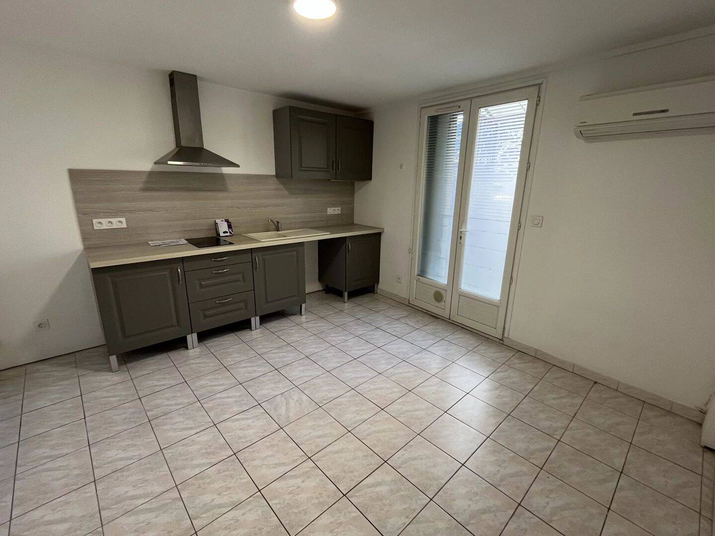 Appartement 2 pièces 26 m² · à Avignon · 26 m² · 480 €