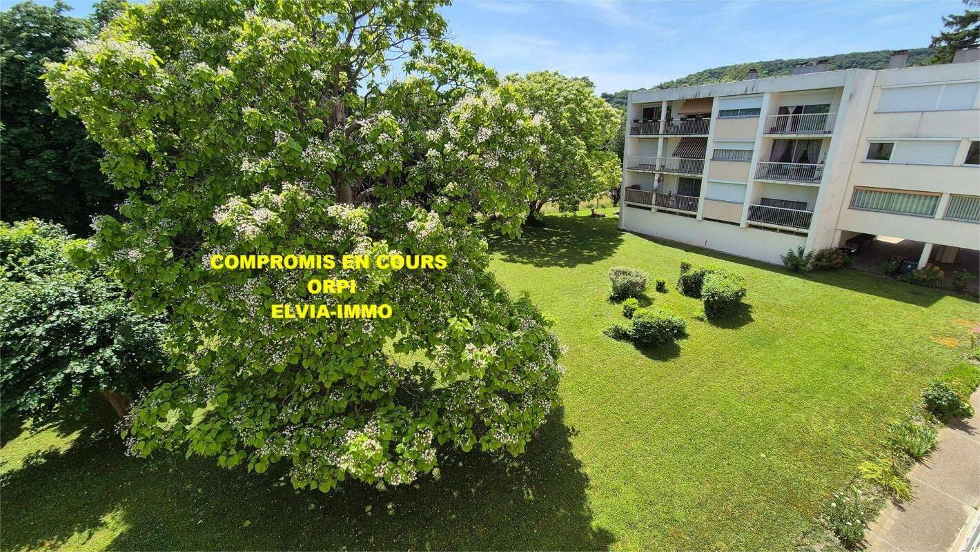 Appartement 3 pièces 62 m² · à Saint-Aubin-lès-Elbeuf · 62 m² · 93 000 €