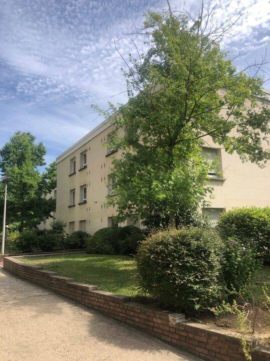 Appartement 1 pièce 20 m² · à Ville-d'Avray · 20 m² · 730 €/mois
