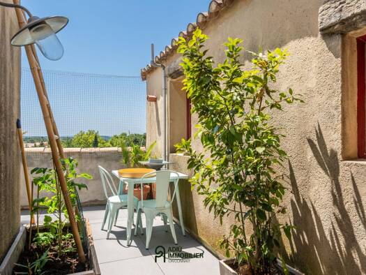 Duplex à vendre 259 000 € 2 pièces 1 chambre 64 m² Centre Ouest Uzès 30700