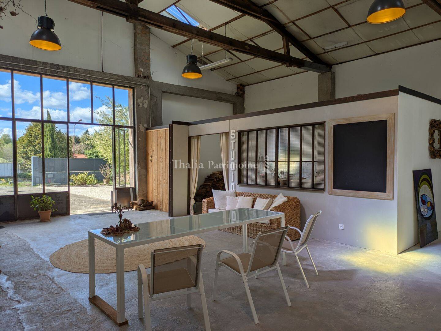 Maison 6 pièces 300 m² · à Firbeix · 300 m² · 365 000 €