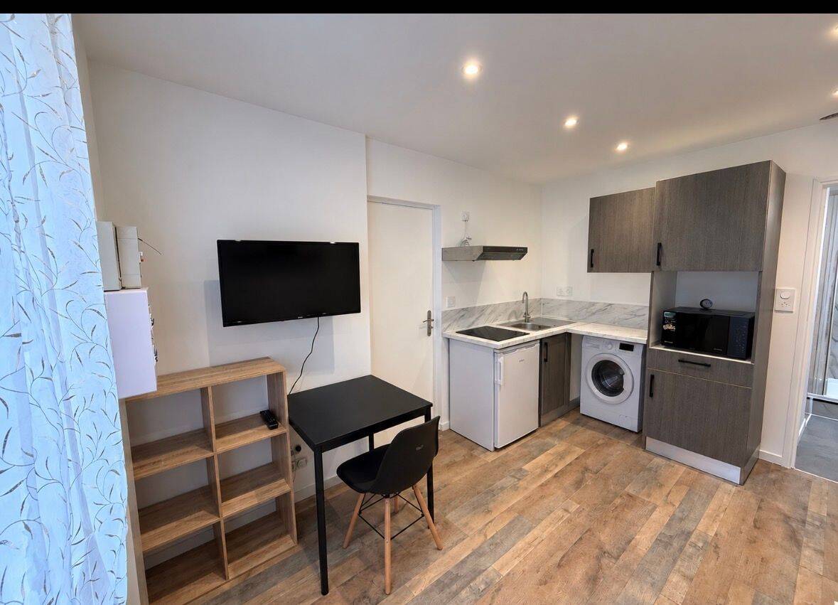 Appartement 1 pièce 14 m² · à Falaise · 14 m² · 450 €/mois