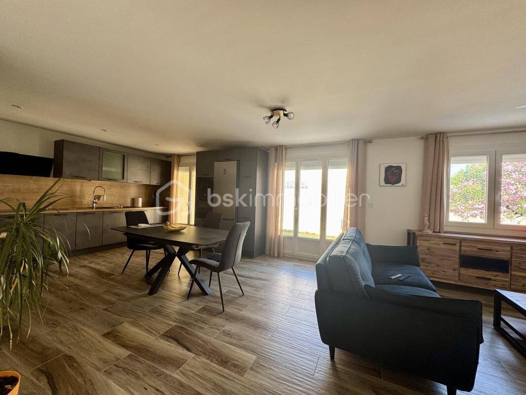 Maison 4 pièces 86 m² · à Rognac · 86 m² · 380 000 €