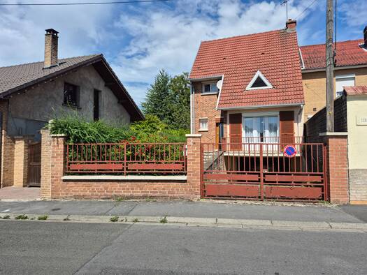 Maison à vendre 164 896 € 4 pièces 3 chambres 95 m² 335 m² de terrain Centre-Parc des Glissoires Avion 62210