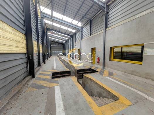 Local d'activités à louer 1 667 € 227 m² d'espace de stockage Creuzier-le-Vieux 03300