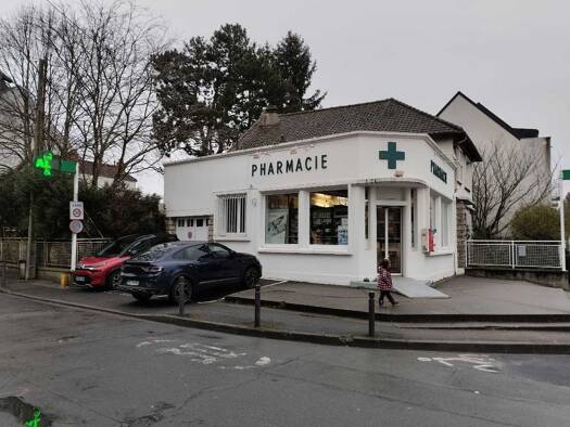 Local d'activités à vendre 299 720 € 126 m² d'espace de stockage Chilly-Mazarin 91380