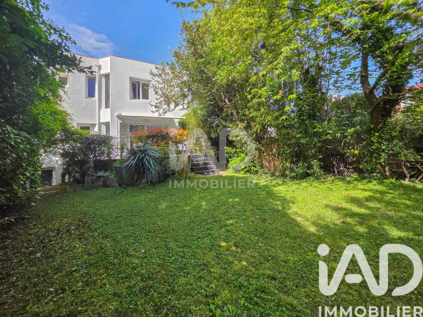 Maison 6 pièces 160 m² · à Créteil · 160 m² · 890 000 €