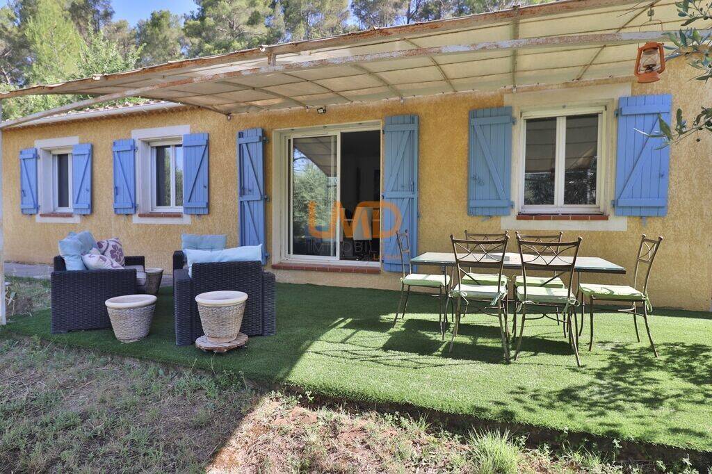 Maison 5 pièces 92 m² · à Carcès · 91,5 m² · 325 000 €