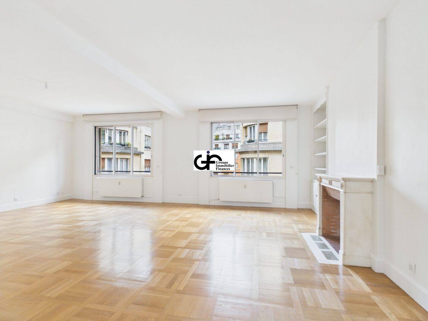 Appartement 5 pièces 146 m² · à Paris 16ème Arrondissement · 146 m² · 4 718 €