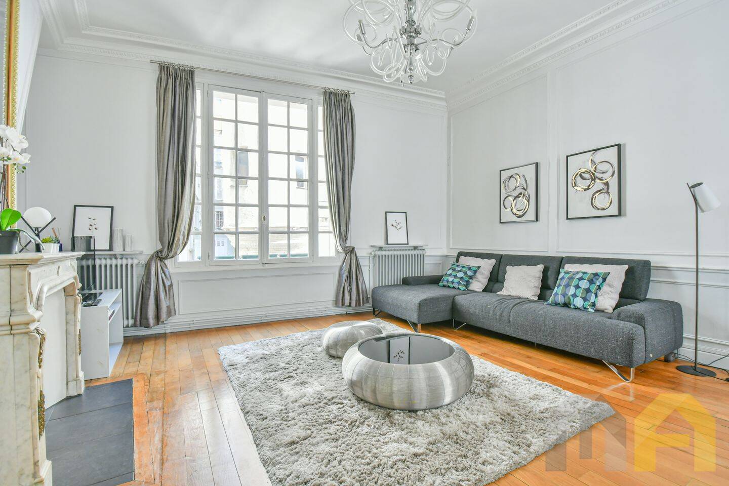 Appartement 3 pièces 95 m² · à Paris 6ème Arrondissement · 95 m² · 4 500 €