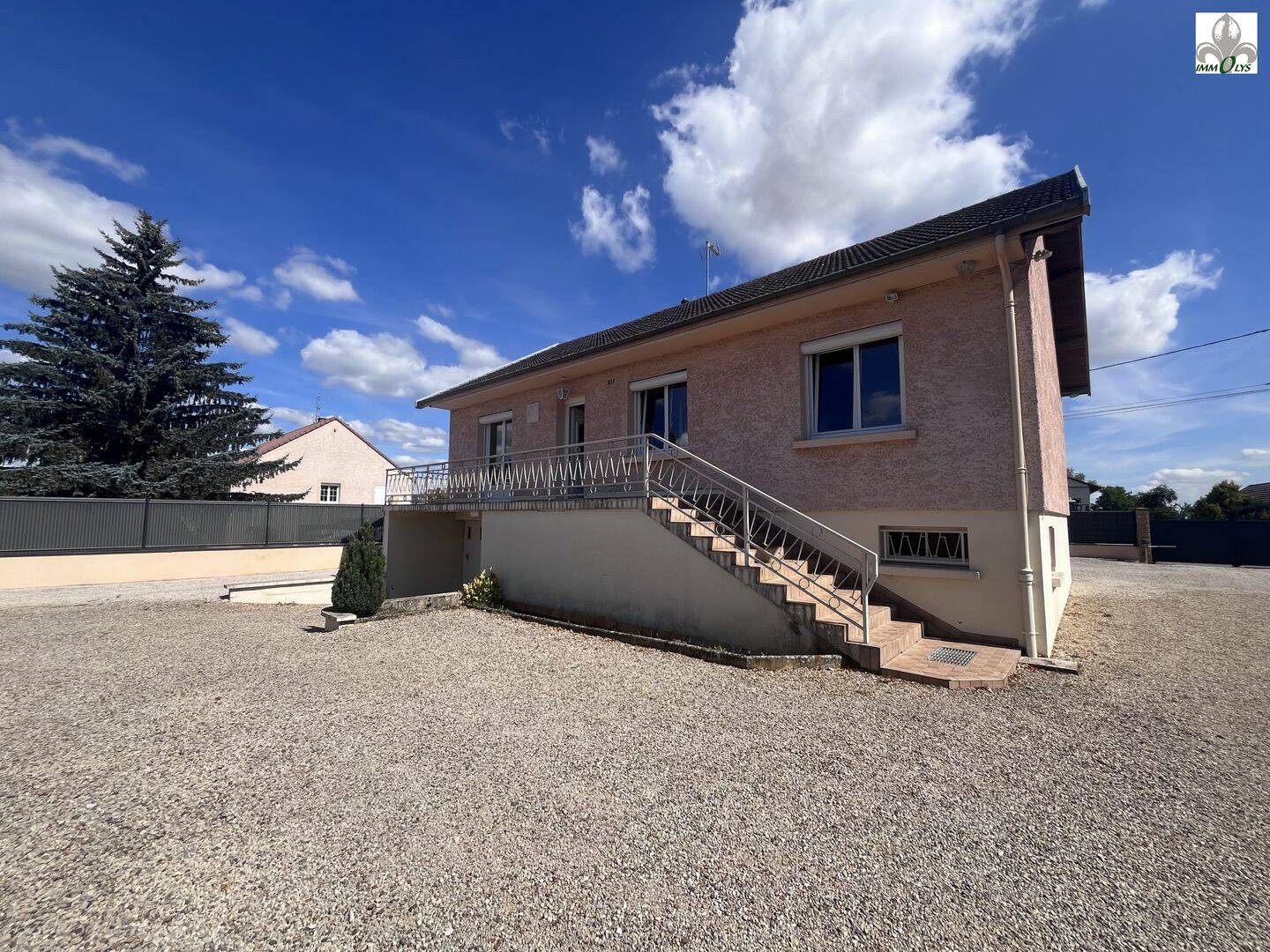 Maison 5 pièces 89 m² · à Bligny-lès-Beaune · 89 m² · 1 215 €/mois