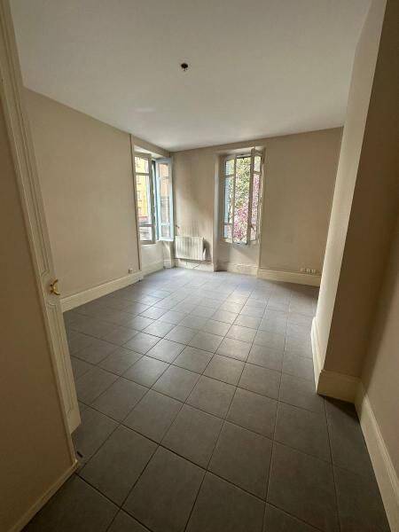 Appartement 2 pièces 58 m² · à Lyon 7ème Arrondissement · 58 m² · 804 €/mois