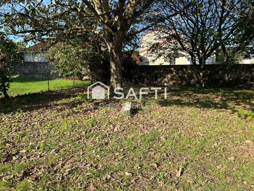 Terrain constructible à vendre 139 000 € 277 m² de terrain Croix de Vie Saint-Gilles-Croix-de-Vie 85800