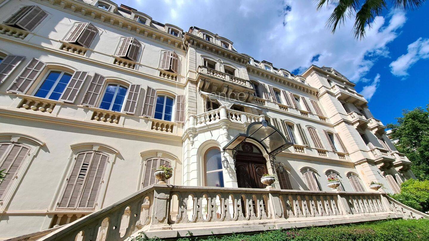 Appartement 4 pièces 97 m² · à Cannes · 97 m² · 739 000 €