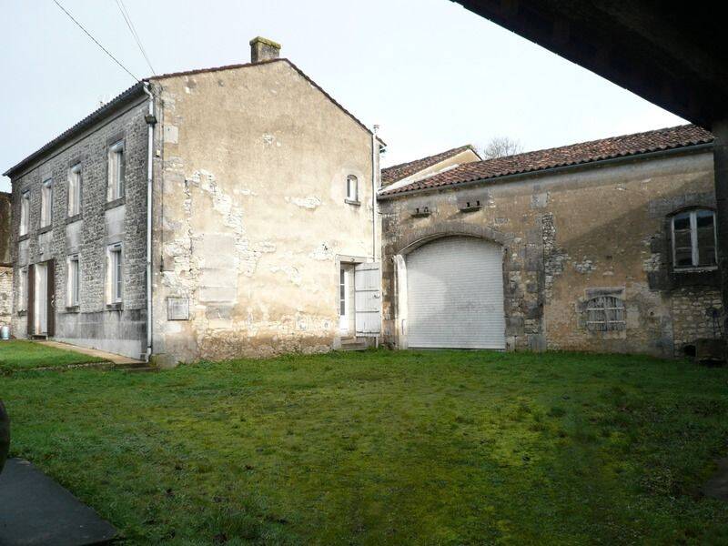Maison 5 pièces 122 m² · à Segonzac · 122 m² · 171 200 €