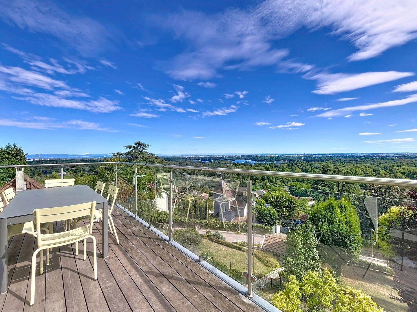 Maison 5 pièces 161 m² · à Neyron · 160,7 m² · 749 000 €