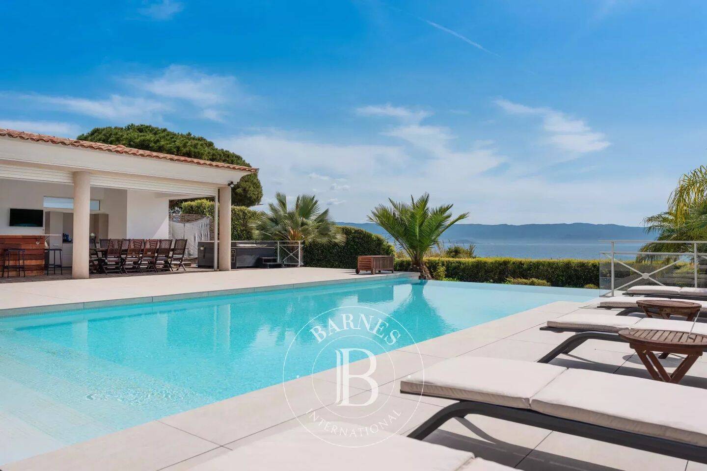 Maison 10 pièces 340 m² · à Ajaccio · 340,1 m² · 3 450 000 €