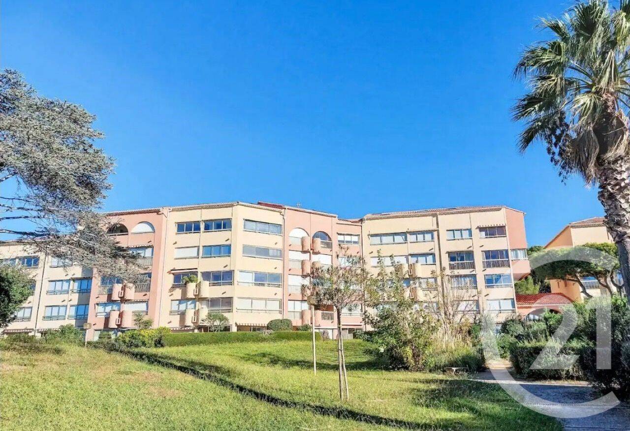 Appartement 2 pièces 28 m² · à Six-Fours-les-Plages · 27,7 m² · 218 500 €