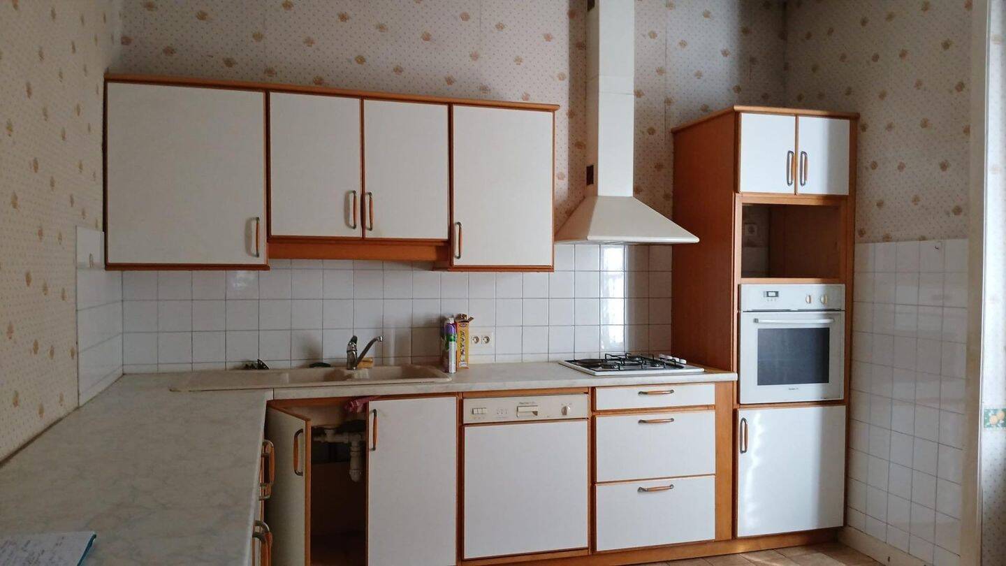 Maison 4 pièces 150 m² · à Piégut-Pluviers · 150 m² · 79 000 €