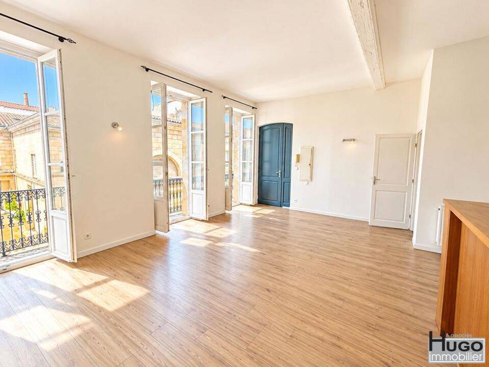 Appartement 3 pièces 86 m² · à Bordeaux · 86 m² · 299 000 €