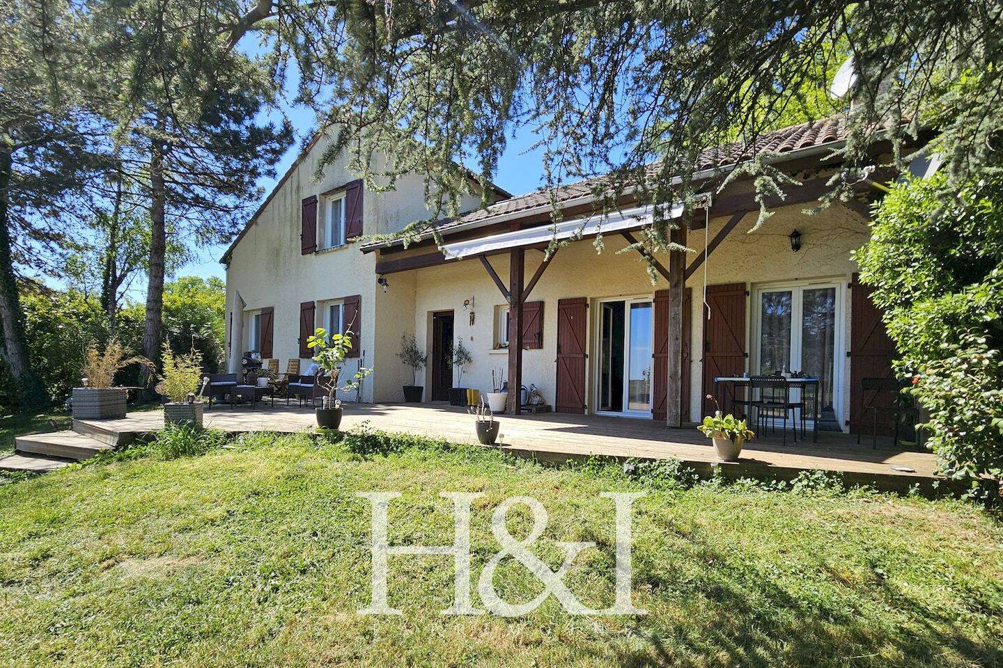 Maison 7 pièces 152 m² · à Iteuil · 152 m² · 270 500 €