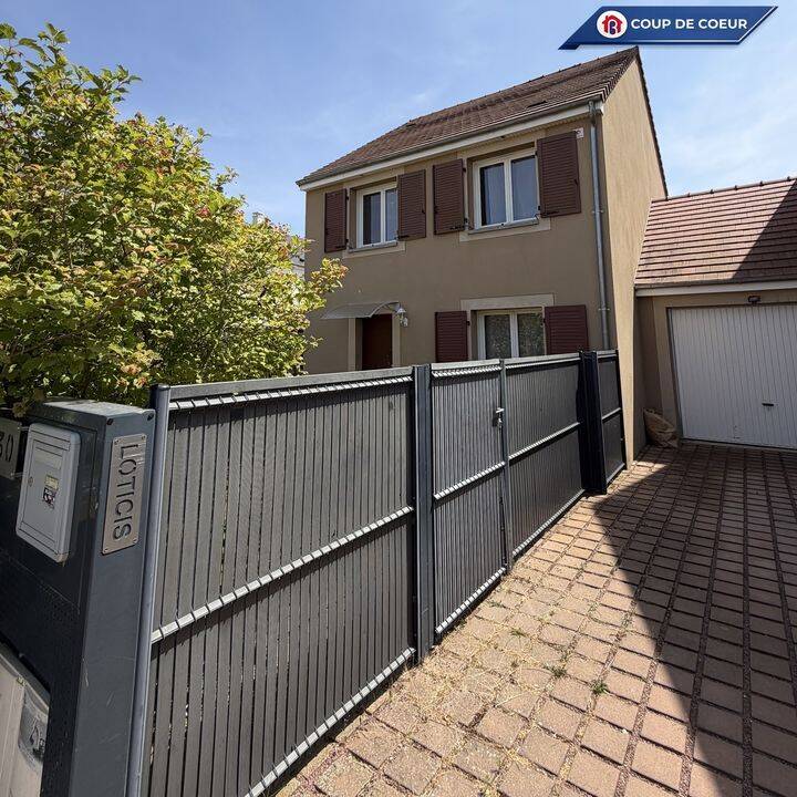 Maison 4 pièces 82 m² · à Étampes · 82 m² · 1 280 €