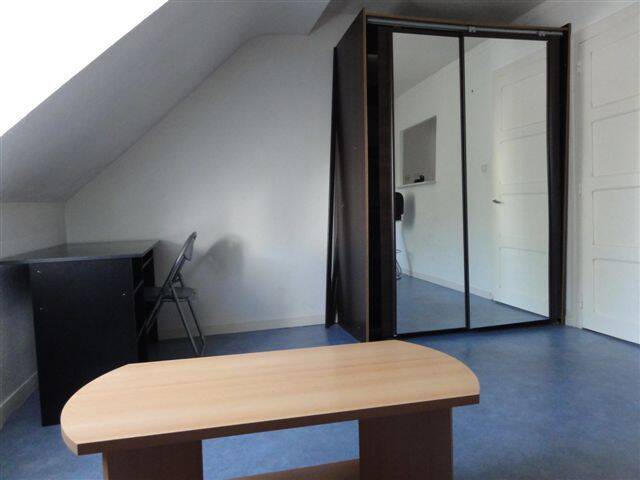 Appartement 1 pièce 21 m² · à Le Creusot · 21 m² · 297 €