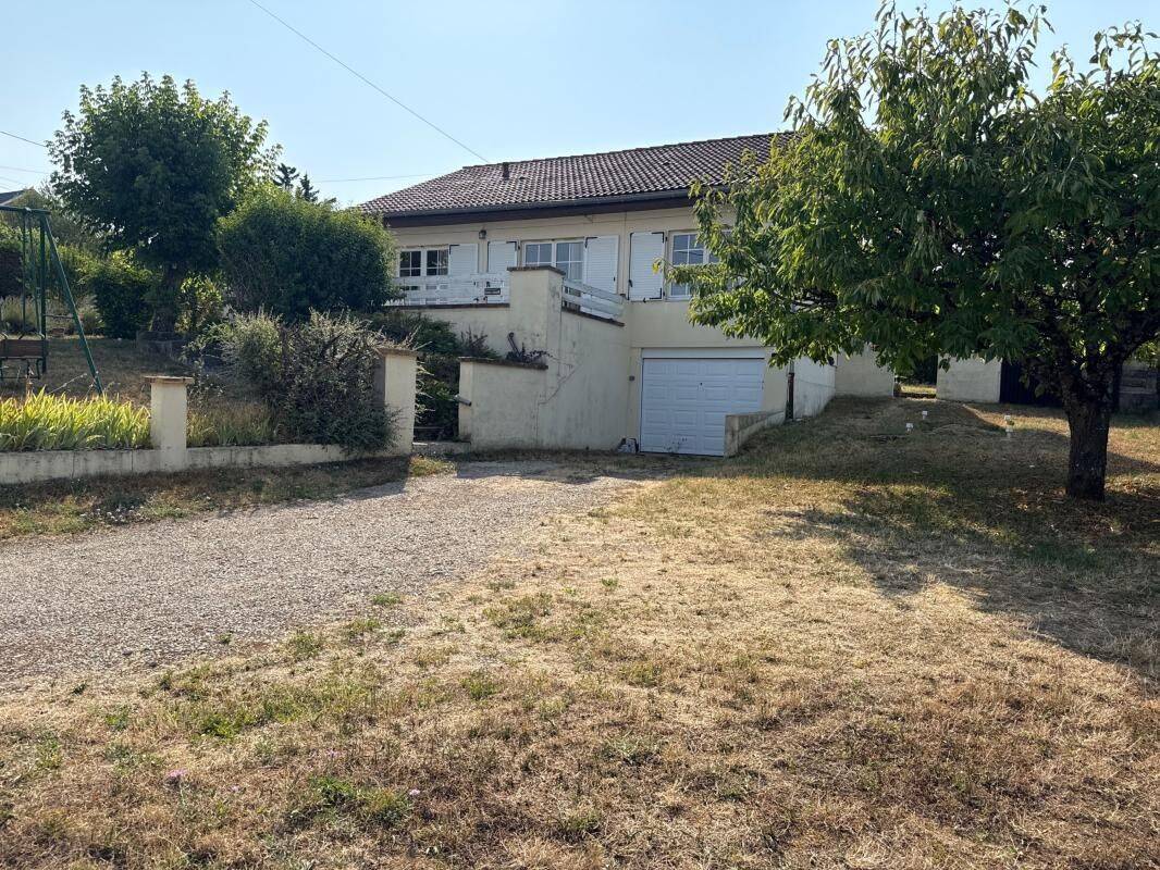 Maison 4 pièces 81 m² · à Belleneuve · 81 m² · 235 000 €