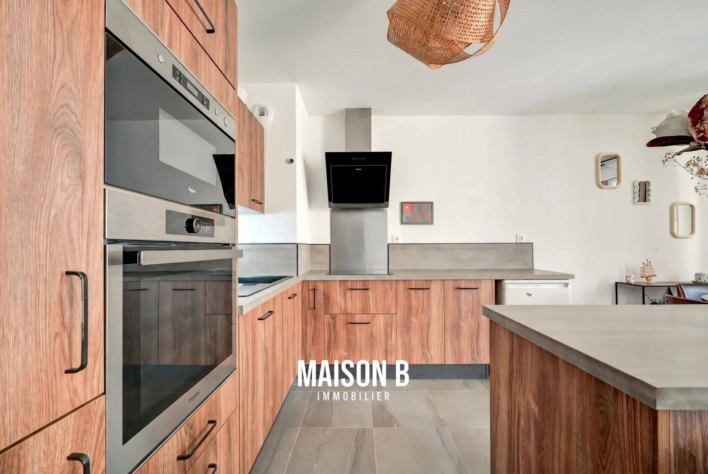 Appartement 3 pièces 69 m² · à Marseille 7ème Arrondissement · 69 m² · 560 000 €