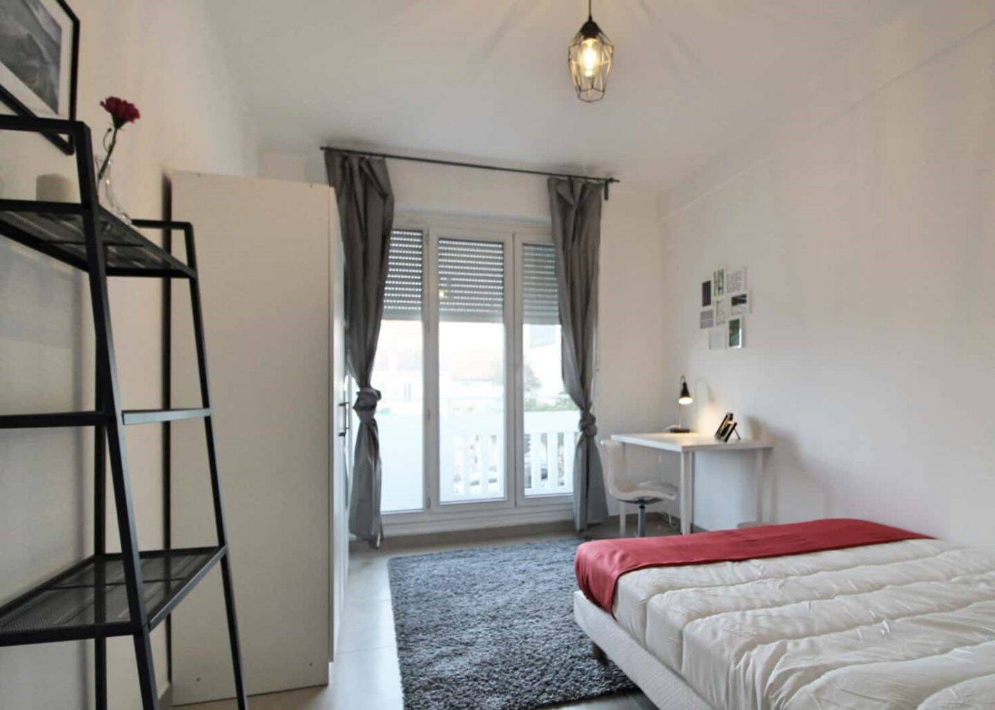 1 pièce 15 m² · à Marseille 4ème Arrondissement · 15 m² · 616 €