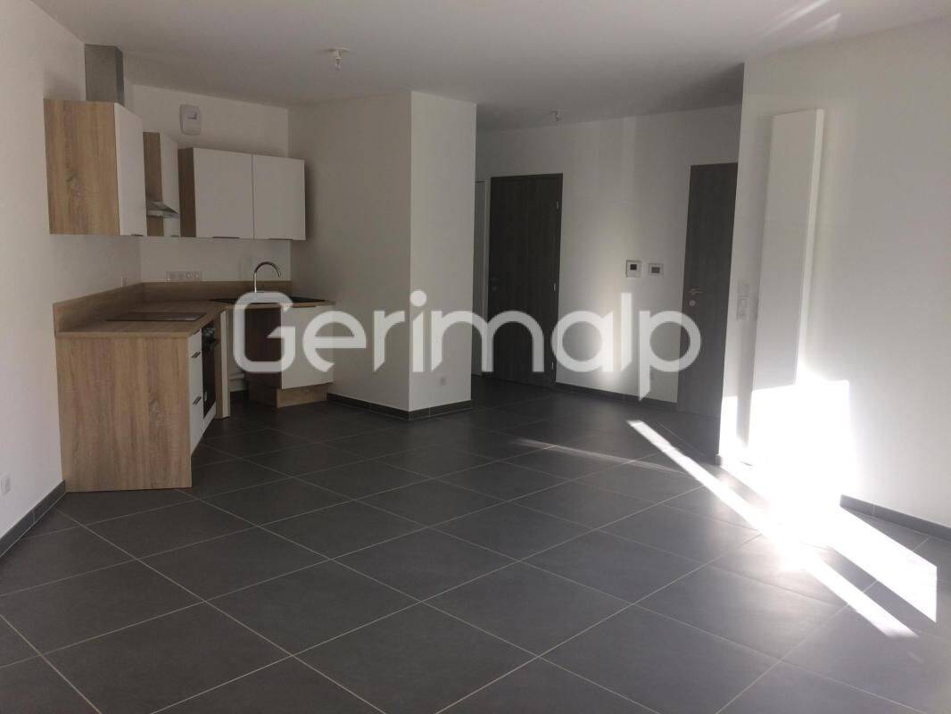Appartement 2 pièces 49 m² · à Annecy · 49 m² · 1 075 €