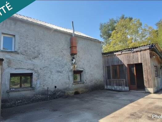 Maison à vendre 49 000 € 7 pièces 3 chambres 120 m² 1 457 m² de terrain Lédergues 12170