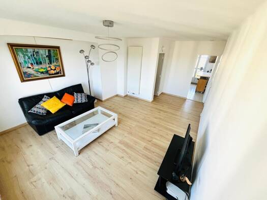 Appartement à vendre 319 000 € 3 pièces 2 chambres 61 m² Étage 4/4 Bord de Seine-Closeaux Rueil-Malmaison 92500