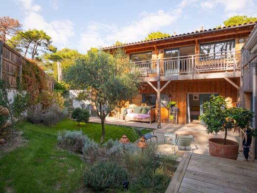 Villa à vendre 2 995 000 € 6 pièces 5 chambres 210 m² 800 m² de terrain Centre Cap Ferret Lège-Cap-Ferret 33970