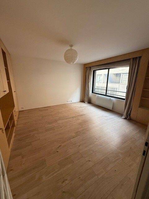 Appartement 2 pièces 43 m² · à Paris 14ème Arrondissement · 43 m² · 1 329 €/mois
