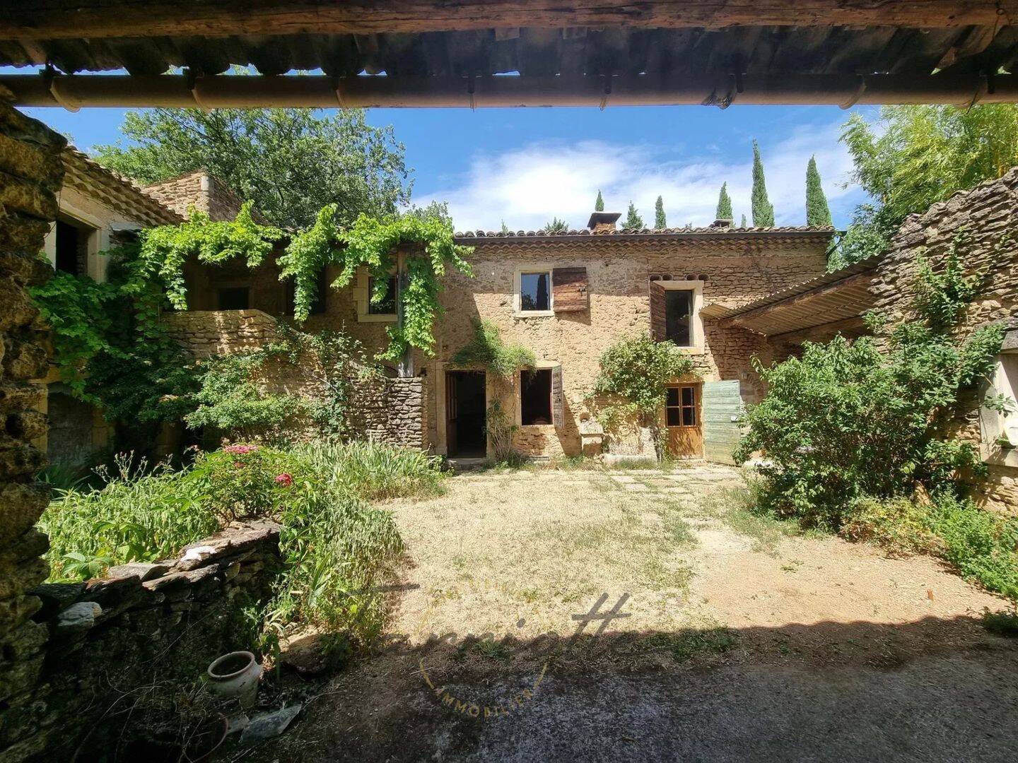 Maison 155 m² · à Grignan · 155,3 m² · 725 000 €