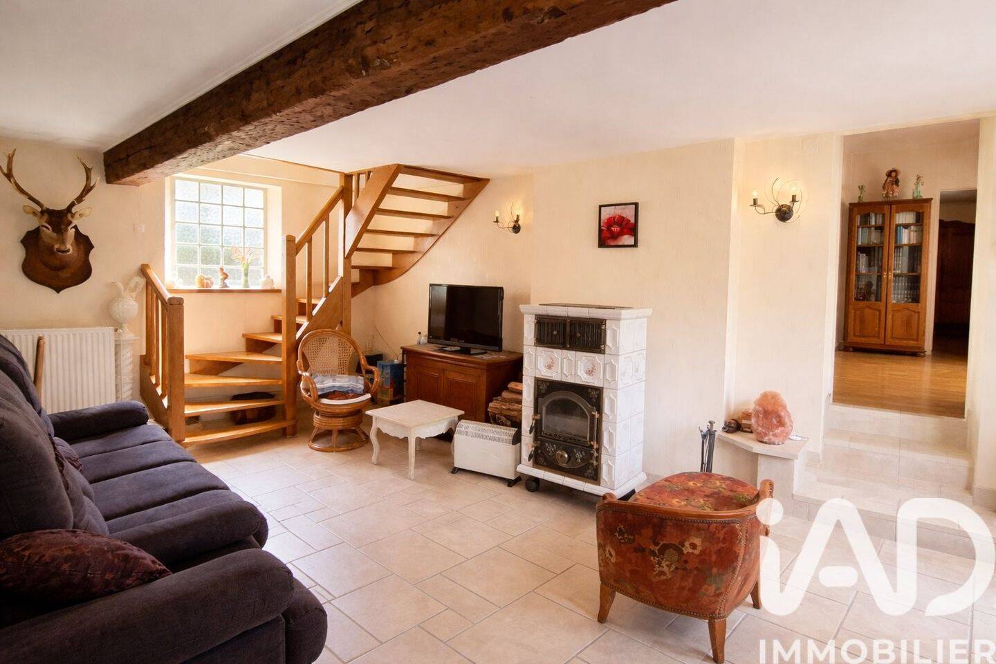 Maison 8 pièces 211 m² · à Ville-sur-Arce · 210,7 m² · 254 000 €