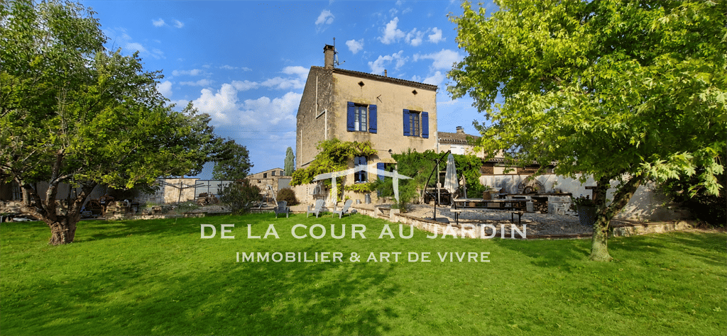 Maison 7 pièces 209 m² · à Beauville · 209 m² · 319 000 €